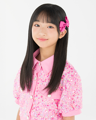 taniguchi_akina-HP.jpg